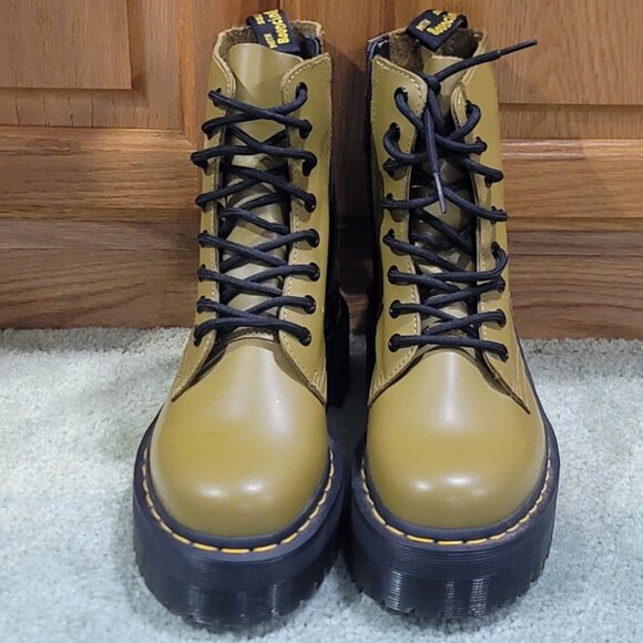 Dr. Martens Jadon Smooth Leather Platform Boots ANTIQUE OLIVE Women's 7 Men's 6 - Picture 2 of 8